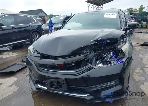 2016 Honda Accord Exl z USA, uszkodzony, nr VIN 1HGCR2F88GA154733